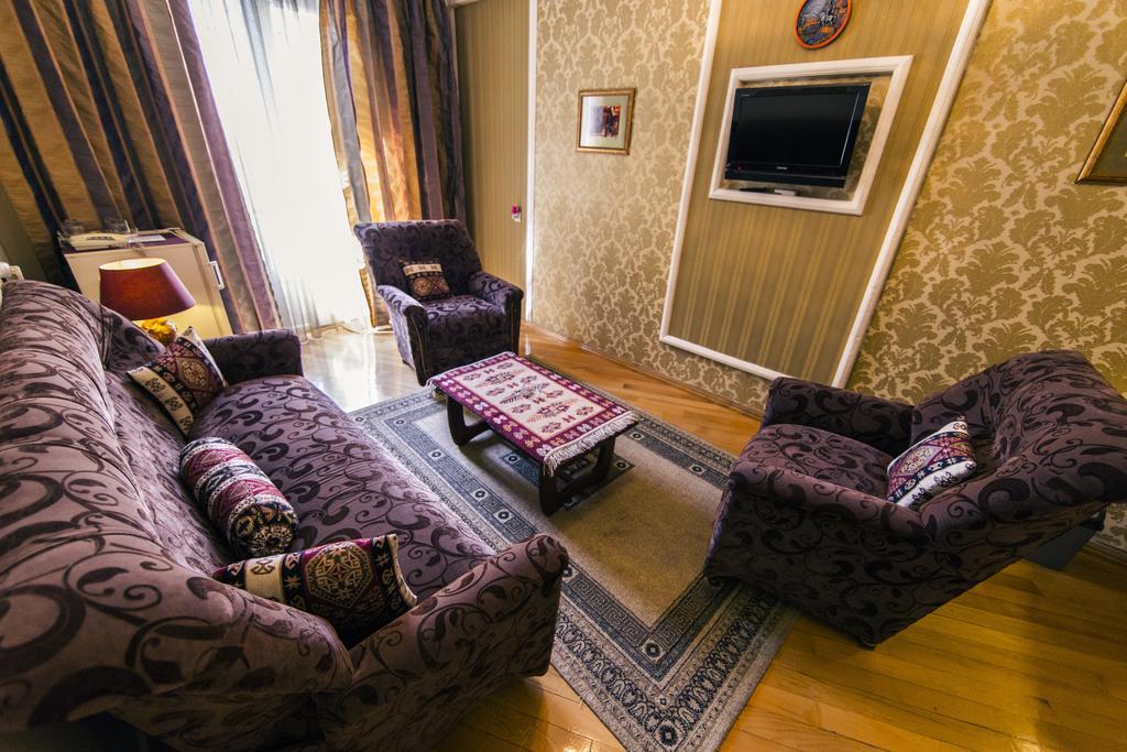 David Hotel - Ethno Style ティビリシ エクステリア 写真